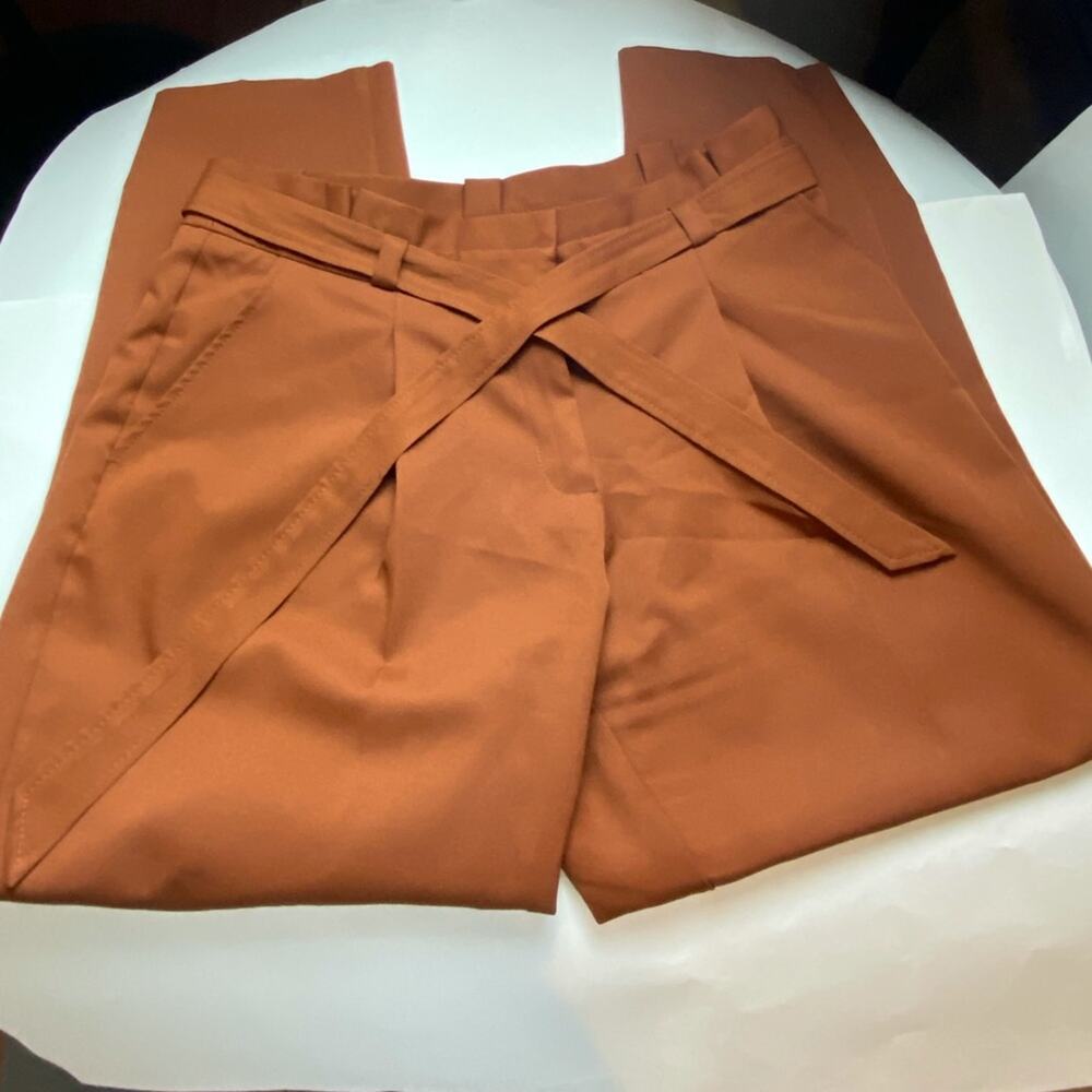 Cute New Look Paper Waist Belted Pants. Size 10. Brown